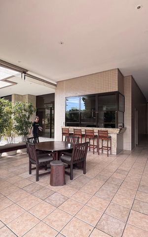 Apartamento à venda com 165m², 3 quartos e 2 vagas Apartamento à venda com 165m², 3 quartos e 2 vagasÁrea comum