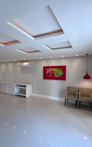 Apartamento à venda com 165m², 3 quartos e 2 vagas Apartamento à venda com 165m², 3 quartos e 2 vagasSala