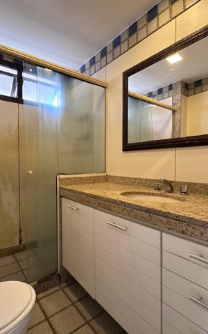 Apartamento à venda com 165m², 3 quartos e 2 vagas Apartamento à venda com 165m², 3 quartos e 2 vagasSuíte 2 - Banheiro