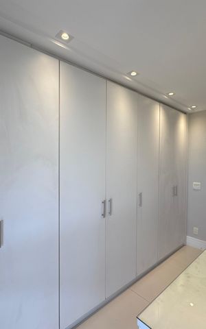 Apartamento à venda com 165m², 3 quartos e 2 vagas Apartamento à venda com 165m², 3 quartos e 2 vagasSala