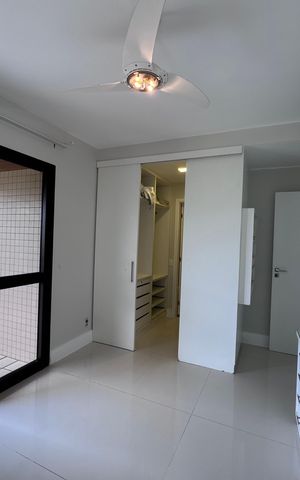 Apartamento à venda com 165m², 3 quartos e 2 vagas Apartamento à venda com 165m², 3 quartos e 2 vagasSuíte 1