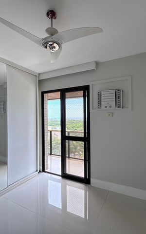 Apartamento à venda com 165m², 3 quartos e 2 vagas Apartamento à venda com 165m², 3 quartos e 2 vagasSuíte 2