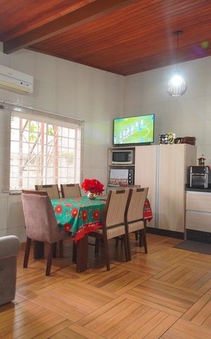 Casa à venda com 290m², 4 quartos e 2 vagasEspaço Gourmet