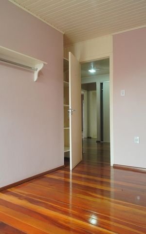 Casa à venda com 290m², 4 quartos e 2 vagasQuarto 1