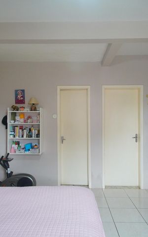 Casa à venda com 290m², 4 quartos e 2 vagasSuíte 1