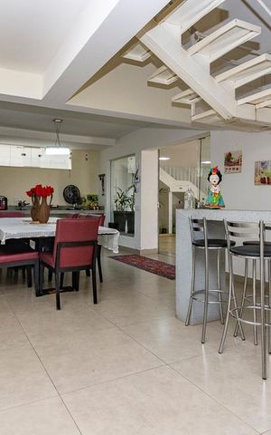 Casa para alugar com 580m², 4 quartos e 4 vagasSala 3