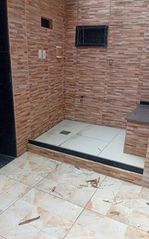 Casa à venda com 80m², 2 quartos e sem vaga