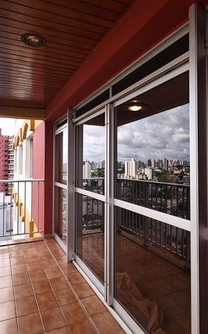 Apartamento à venda com 146m², 4 quartos e 2 vagas Apartamento à venda com 146m², 4 quartos e 2 vagasSacada