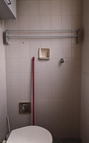 Apartamento à venda com 146m², 4 quartos e 2 vagas Apartamento à venda com 146m², 4 quartos e 2 vagasBanheiro de serviço