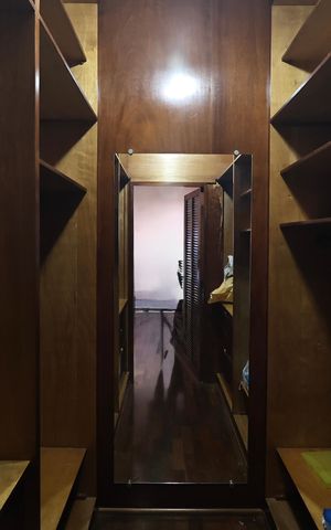 Apartamento à venda com 146m², 4 quartos e 2 vagas Apartamento à venda com 146m², 4 quartos e 2 vagasCloset da suíte