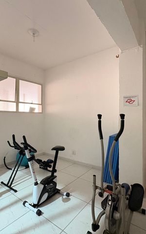Apartamento à venda com 146m², 4 quartos e 2 vagas Apartamento à venda com 146m², 4 quartos e 2 vagasÁrea comum - Academia