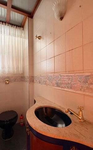 Apartamento à venda com 146m², 4 quartos e 2 vagas Apartamento à venda com 146m², 4 quartos e 2 vagasLavabo