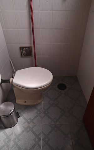 Apartamento à venda com 146m², 4 quartos e 2 vagas Apartamento à venda com 146m², 4 quartos e 2 vagasBanheiro de serviço