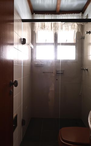 Apartamento à venda com 146m², 4 quartos e 2 vagas Apartamento à venda com 146m², 4 quartos e 2 vagasBanheiro