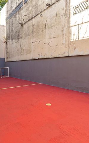 Apartamento à venda com 146m², 4 quartos e 2 vagas Apartamento à venda com 146m², 4 quartos e 2 vagasQuadra Esportiva