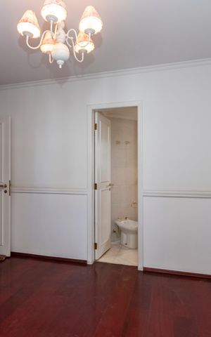 Apartamento para alugar com 285m², 4 quartos e 4 vagas Apartamento para alugar com 285m², 4 quartos e 4 vagasSuíte 2