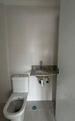 Apartamento para alugar com 56m², 2 quartos e 1 vaga Apartamento para alugar com 56m², 2 quartos e 1 vagaBanheiro