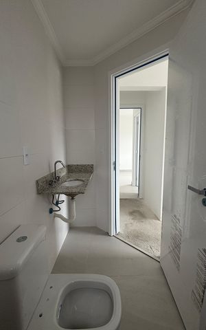Apartamento para alugar com 56m², 2 quartos e 1 vaga Apartamento para alugar com 56m², 2 quartos e 1 vagaBanheiro da Suíte
