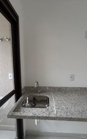 Apartamento para alugar com 56m², 2 quartos e 1 vaga Apartamento para alugar com 56m², 2 quartos e 1 vagaCozinha e Área de Serviço