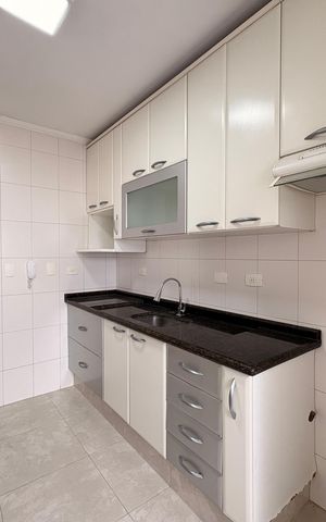 Apartamento à venda com 70m², 2 quartos e 1 vaga Apartamento à venda com 70m², 2 quartos e 1 vagaCozinha