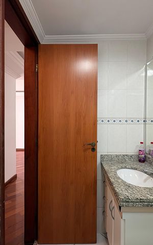 Apartamento à venda com 70m², 2 quartos e 1 vaga Apartamento à venda com 70m², 2 quartos e 1 vagaBanheiro