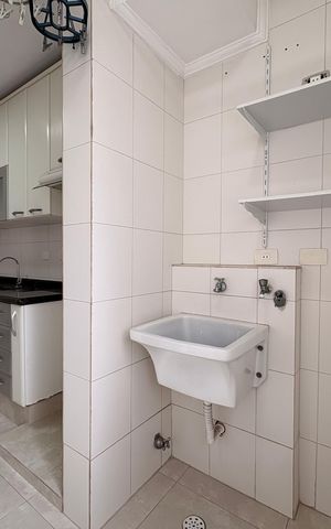 Apartamento à venda com 70m², 2 quartos e 1 vaga Apartamento à venda com 70m², 2 quartos e 1 vagaLavanderia