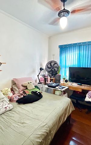 Casa à venda com 180m², 3 quartos e 2 vagas Casa à venda com 180m², 3 quartos e 2 vagasQuarto 2