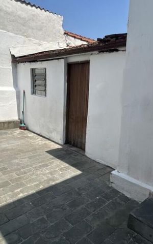 Casa à venda com 48m², 1 quarto e 1 vaga