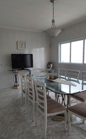 Casa à venda com 315m², 3 quartos e 5 vagas