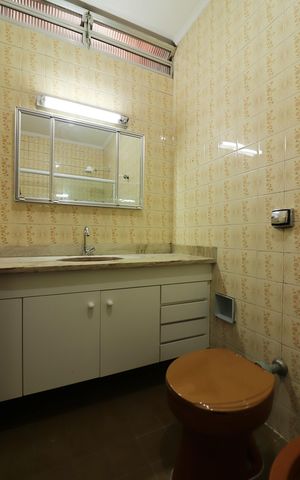 Casa para alugar com 327m², 4 quartos e 7 vagasQuarto 4 - Suíte Banheiro 