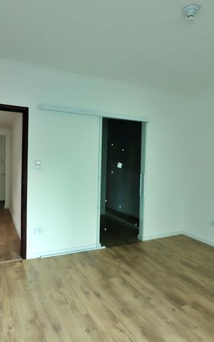 Casa para alugar com 327m², 4 quartos e 7 vagasQuarto 4 - Suíte