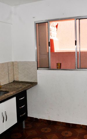 Casa à venda com 140m², 2 quartos e 2 vagas Casa à venda com 140m², 2 quartos e 2 vagasDetalhe - Cozinha