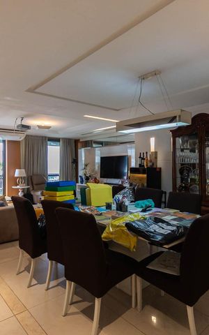 Apartamento à venda com 314m², 4 quartos e 2 vagasSala
