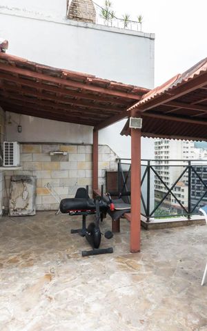 Apartamento à venda com 314m², 4 quartos e 2 vagasCobertura