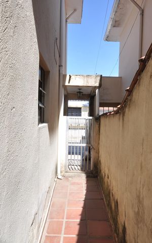Casa à venda com 190m², 3 quartos e 2 vagasQuintal