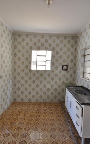 Casa à venda com 190m², 3 quartos e 2 vagasCozinha