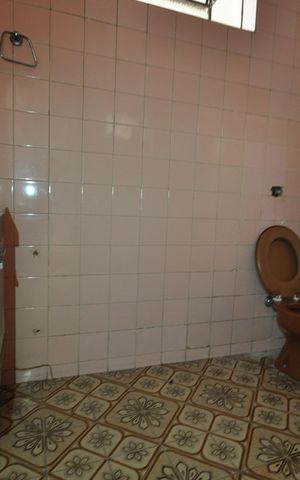 Casa à venda com 190m², 3 quartos e 2 vagasBanheiro 2
