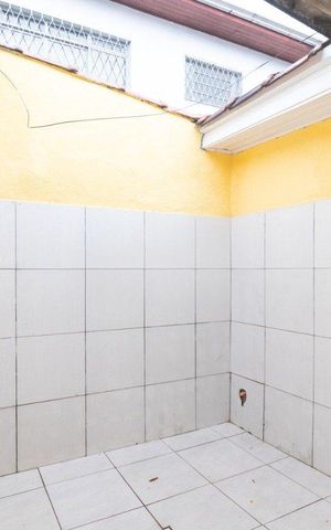 Casa de condomínio para alugar com 60m², 2 quartos e sem vaga Casa de condomínio para alugar com 60m², 2 quartos e sem vagaÁrea de Serviço