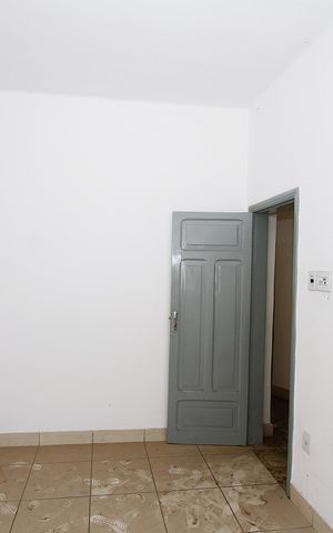 Casa à venda com 320m², 5 quartos e 2 vagasQuarto 4