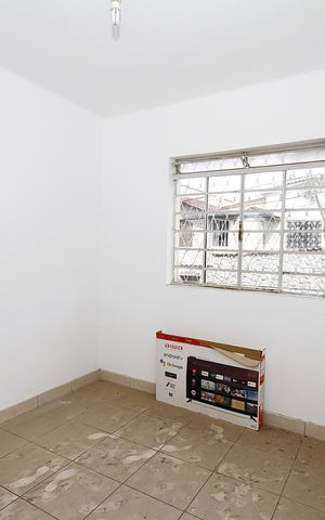 Casa à venda com 320m², 5 quartos e 2 vagasQuarto 4