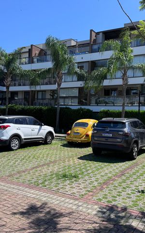 Apartamento à venda com 72m², 2 quartos e 2 vagas Apartamento à venda com 72m², 2 quartos e 2 vagasFachada