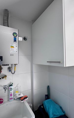 Apartamento à venda com 72m², 2 quartos e 2 vagas Apartamento à venda com 72m², 2 quartos e 2 vagasCozinha e Área de ServiçoCozinha e Área de Serviço