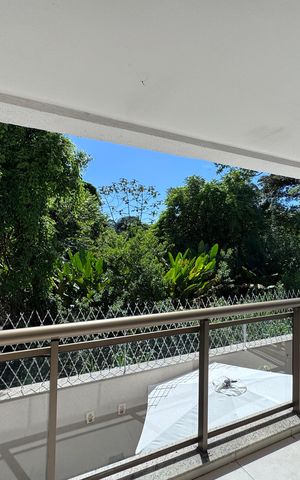 Apartamento à venda com 72m², 2 quartos e 2 vagas Apartamento à venda com 72m², 2 quartos e 2 vagasVaranda