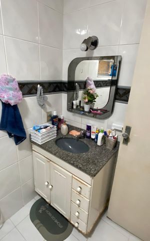 Apartamento à venda com 88m², 2 quartos e 1 vaga Apartamento à venda com 88m², 2 quartos e 1 vagaBanheiro