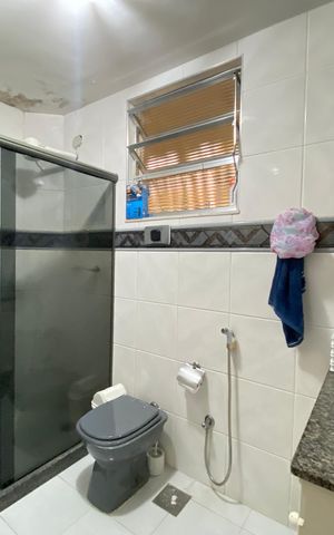 Apartamento à venda com 88m², 2 quartos e 1 vaga Apartamento à venda com 88m², 2 quartos e 1 vagaBanheiro