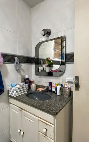 Apartamento à venda com 88m², 2 quartos e 1 vaga Apartamento à venda com 88m², 2 quartos e 1 vagaBanheiro