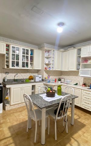 Apartamento à venda com 88m², 2 quartos e 1 vaga Apartamento à venda com 88m², 2 quartos e 1 vagaCozinha