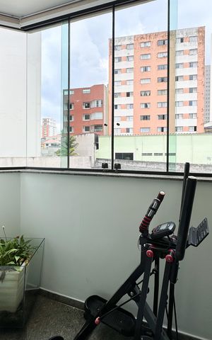 Apartamento à venda com 153m², 4 quartos e 2 vagas Apartamento à venda com 153m², 4 quartos e 2 vagasSacada