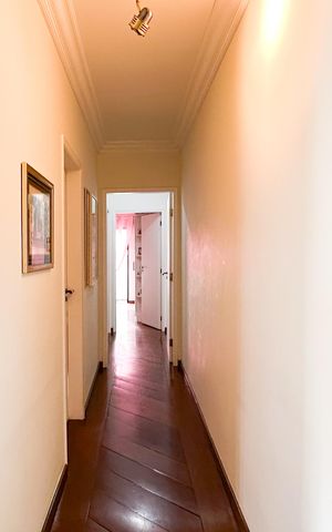 Apartamento à venda com 153m², 4 quartos e 2 vagas Apartamento à venda com 153m², 4 quartos e 2 vagasAcesso para os Quartos