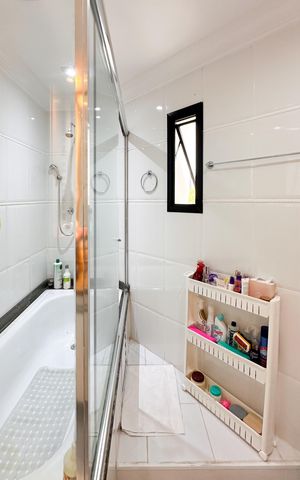Apartamento à venda com 153m², 4 quartos e 2 vagas Apartamento à venda com 153m², 4 quartos e 2 vagasBanheiro da Suíte